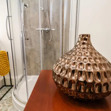 The Διαμέρισμα Γουίτμπι