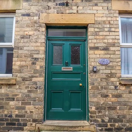 The * Γουίτμπι